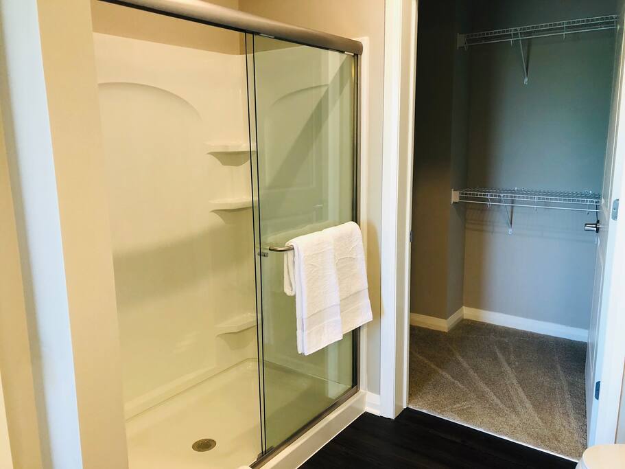 Walk-in shower in a furnished apartment in Downtown Columbus