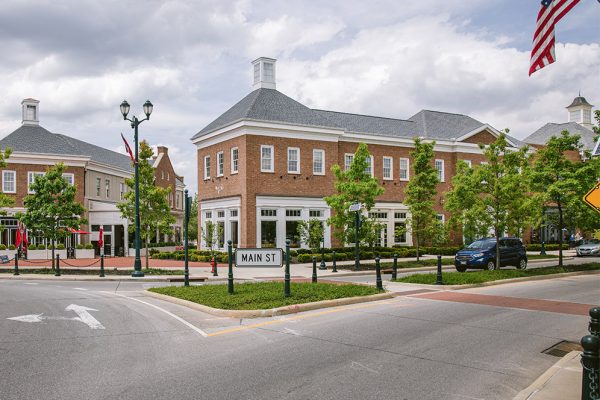New Albany Main Street Photo near Epicurean Furnished Apartments